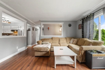 Primary Bedroom Photo of 10218 Oval Drive, Chilliwack, BC