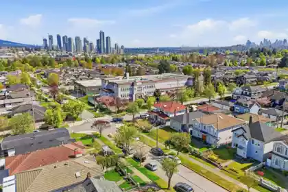3090 Kitchener Street, Vancouver, BC, Vancouver — Single Family Residence for sale