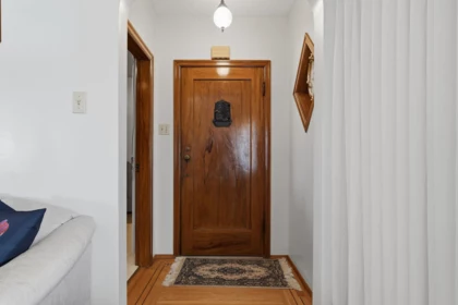 Primary Bathroom Photo of 3090 Kitchener Street, Vancouver, BC