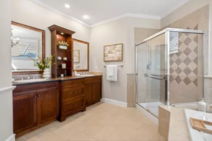 Laundry Room Photo of 3825 154 Street, Surrey, BC