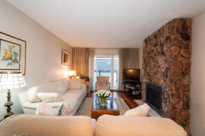 Powder Room Photo of 302 2250 Oxford Street, Vancouver, BC