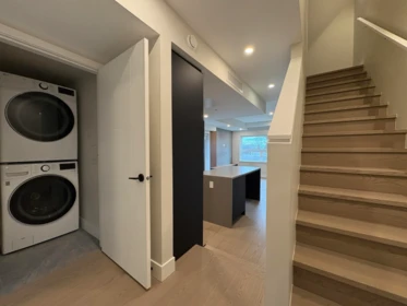 Kitchen Photo of 125 W 41st Avenue, Vancouver, BC