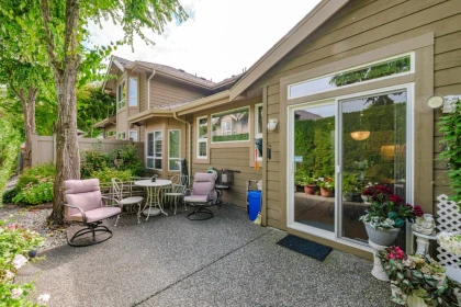 Hot Tub / Spa Photo of 7 15168 22 Avenue, Surrey, BC