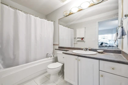 Mudroom Photo of 7 15168 22 Avenue, Surrey, BC