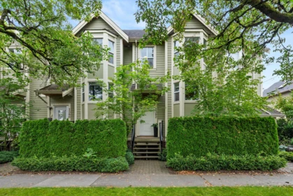 1382 E 27th Avenue, Vancouver, BC, Vancouver — Townhouse for sale