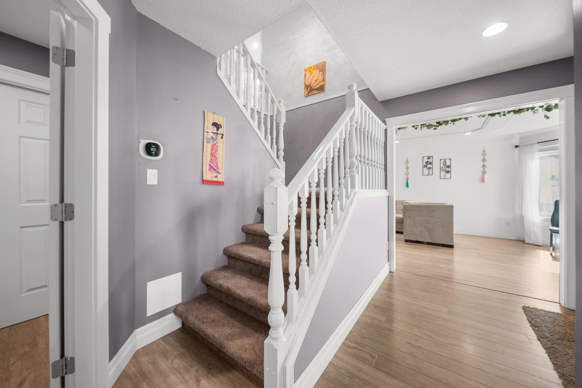 Family Room Photo of 32507 Qualicum Place, Abbotsford, BC