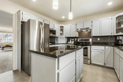 Kitchen Photo of 6915 Coach Lamp Drive, Chilliwack, BC