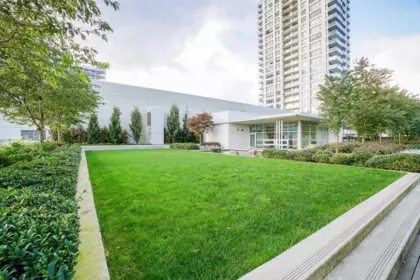 Backyard Photo of 2609 570 Emerson Street, Coquitlam, BC