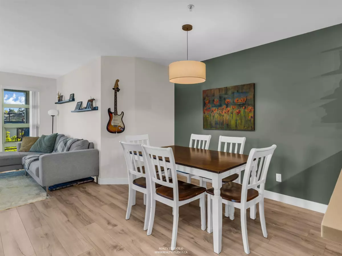 Family Room Photo of 315 738 E 29th Avenue, Vancouver, BC