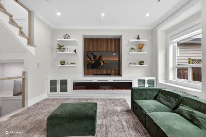 Basement Recreation Room Photo of 14298 62 Avenue, Surrey, BC