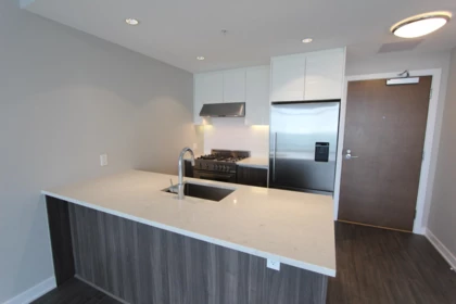 2701 4900 Lennox Lane, Burnaby, BC, Burnaby — Apartment/Condo for sale