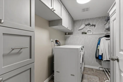 Garage Interior Photo of 11 8590 Sunrise Drive, Chilliwack, BC