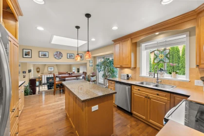 Basement Recreation Room Photo of 11193 Scarborough Drive, Delta, BC