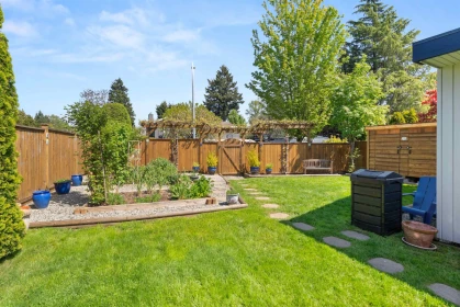 Hot Tub / Spa Photo of 11193 Scarborough Drive, Delta, BC