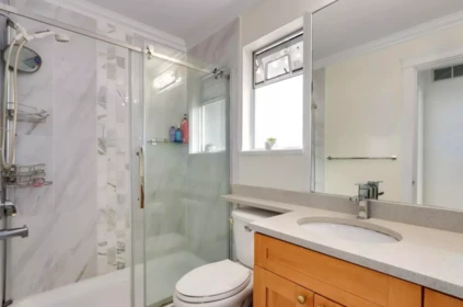 Primary Bathroom Photo of 37 7188 Edmonds Street, Burnaby, BC