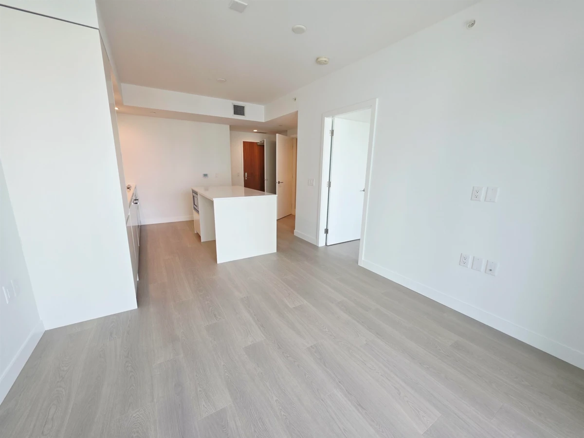 Dining Area Photo of 908 6537 Telford Avenue, Burnaby, BC