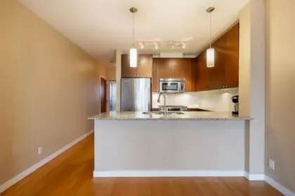 1701 400 Capilano Road, Port Moody, BC, Port Moody — Apartment/Condo for sale