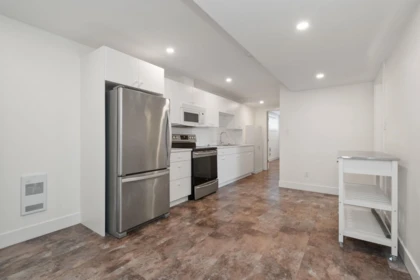 Hallway Photo of 1550 Vimy Road, Agassiz, BC