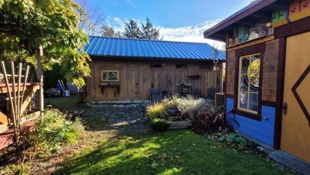 Garden / Landscaping Photo of 20530 Westfield Avenue, Maple Ridge, BC