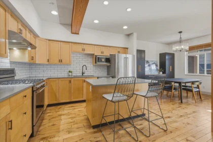 22 39758 Government Road, Squamish, BC, Squamish — Townhouse for sale