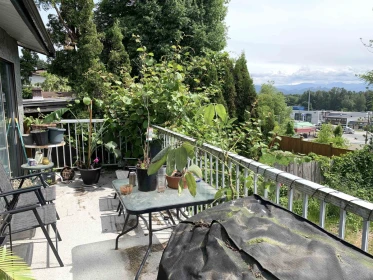 Kitchen Island Photo of 31964 Raven Avenue, Mission, BC