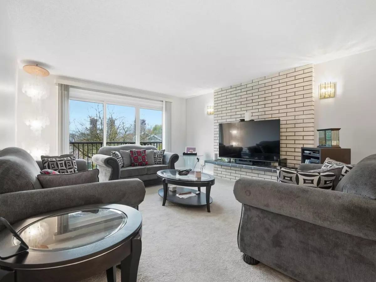 Living Room Photo of 4767 Union Street, Burnaby, BC