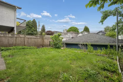 Hot Tub / Spa Photo of 3795 Fleming Street, Vancouver, BC