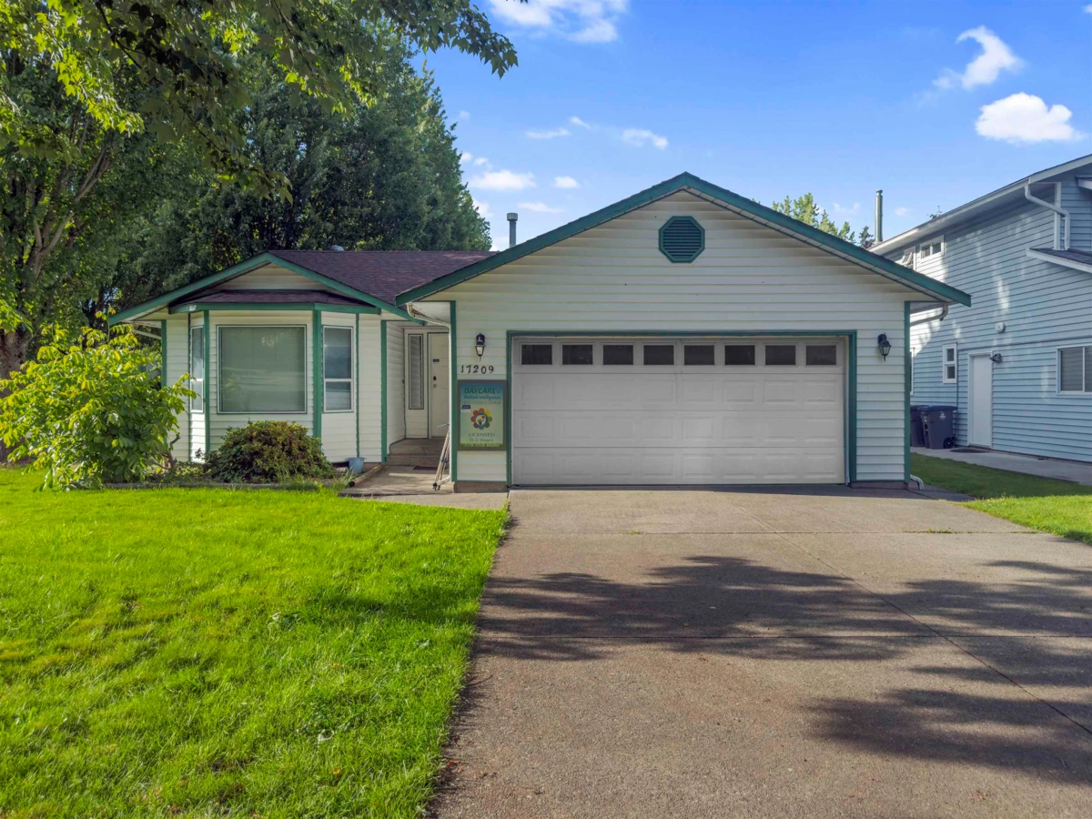 Exterior Rear Photo of 17209 62a Ave, Surrey, BC