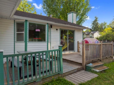 Backyard Photo of 17209 62a Ave, Surrey, BC
