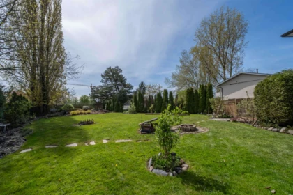 Backyard Photo of 17884 57 Avenue, Surrey, BC