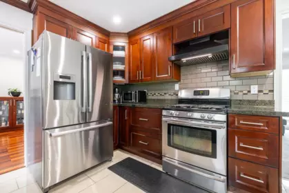 Primary Bedroom Photo of 432 Riverview Crescent, Coquitlam, BC