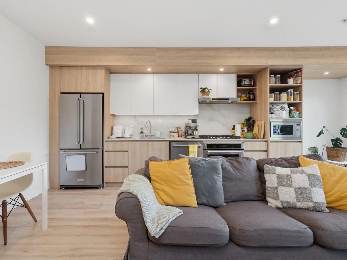 Dining Area Photo of 414 38362 Buckley Avenue, Squamish, BC