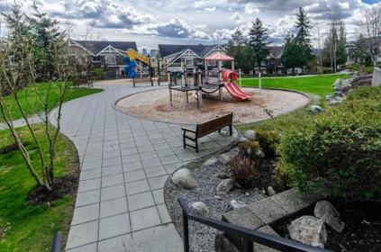 Outdoor Deck Photo of 121 3105 Dayanee Springs Boulevard, Coquitlam, BC