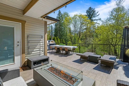 Basement Recreation Room Photo of 23746 110 Avenue, Maple Ridge, BC