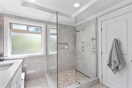 Hallway Photo of 23746 110 Avenue, Maple Ridge, BC