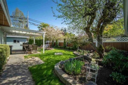 Outdoor Patio Photo of 27192 34 Avenue, Langley, BC