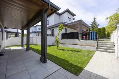 Swimming Pool Photo of 217 E Eighth Avenue, New Westminster, BC
