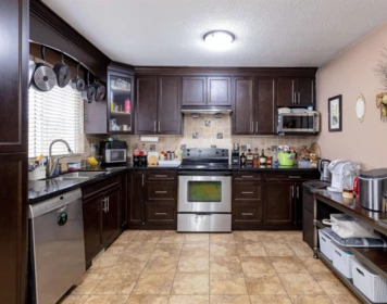 Breakfast Nook Photo of 7570 May Street, Mission, BC