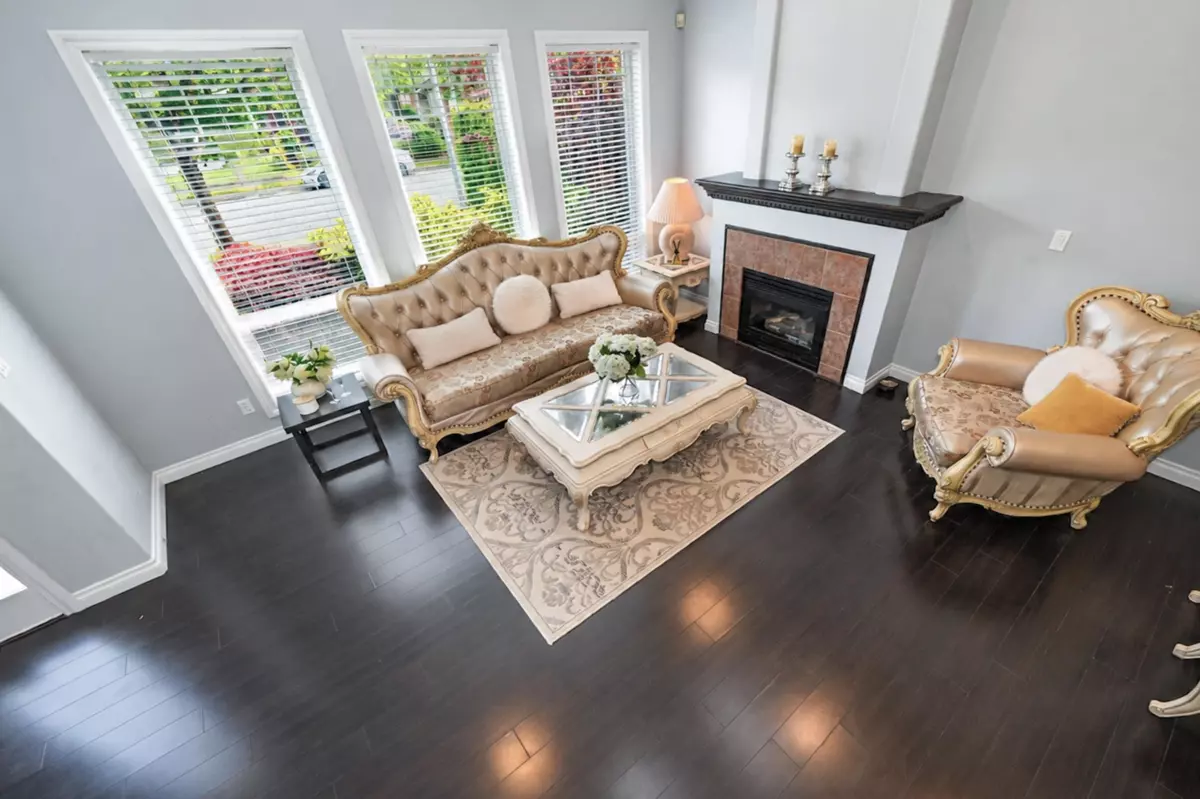 Dining Area Photo of 6833 Barnard Drive, Richmond, BC
