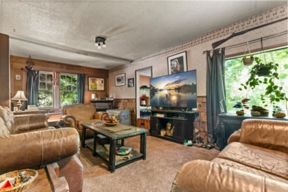 Primary Bedroom Photo of 41582 Nicomen Island Trunk Road, Mission, BC