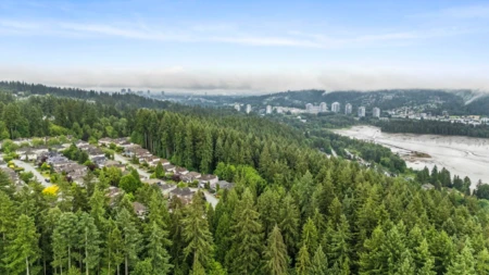 Community Amenities Photo (Clubhouse) of 88 Eagle Pass, Port Moody, BC
