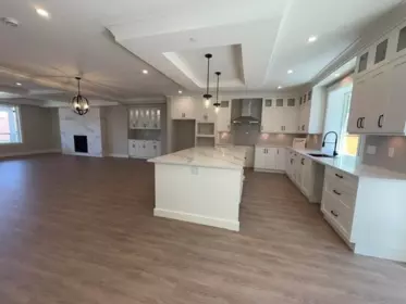 Kitchen Island Photo of 16 24850 106 Avenue, Maple Ridge, BC