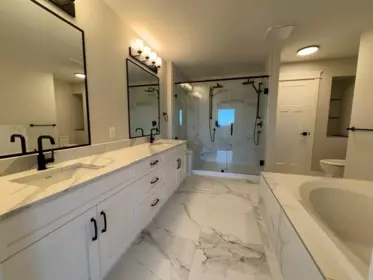 Laundry Room Photo of 16 24850 106 Avenue, Maple Ridge, BC