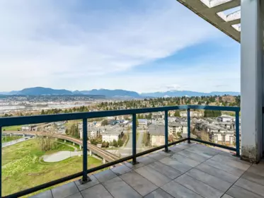 Entry Foyer Photo of 2203 10899 University Drive, Surrey, BC
