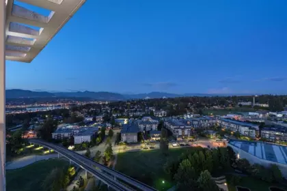 Swimming Pool Photo of 2203 10899 University Drive, Surrey, BC