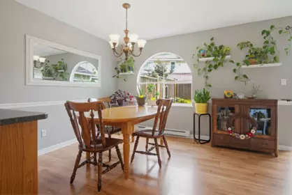 Breakfast Nook Photo of 17 20699 120b Avenue, Maple Ridge, BC