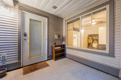 Hallway Photo of 136 27358 32 Avenue, Langley, BC