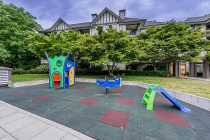 Outdoor Patio Photo of 136 27358 32 Avenue, Langley, BC