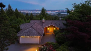 1440 Sandhurst Place, West Vancouver, BC