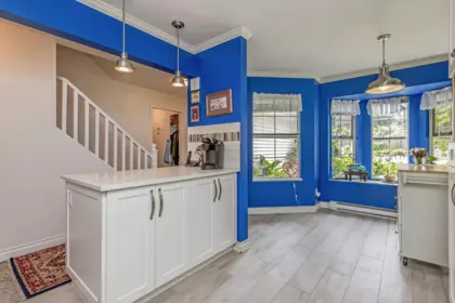 Kitchen Island Photo of 54 6537 138 Street, Surrey, BC